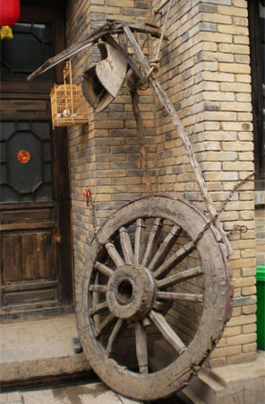 袁家村旅游規劃景觀(guān)小品關(guān)中傳統農耕工具