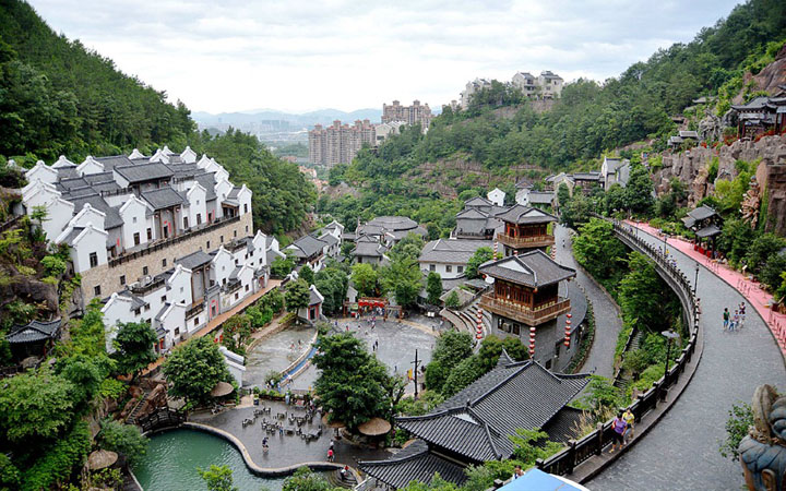 人文旅游項目旅游規劃公司：客天下旅游產(chǎn)業(yè)園客家小鎮旅游規劃實(shí)景